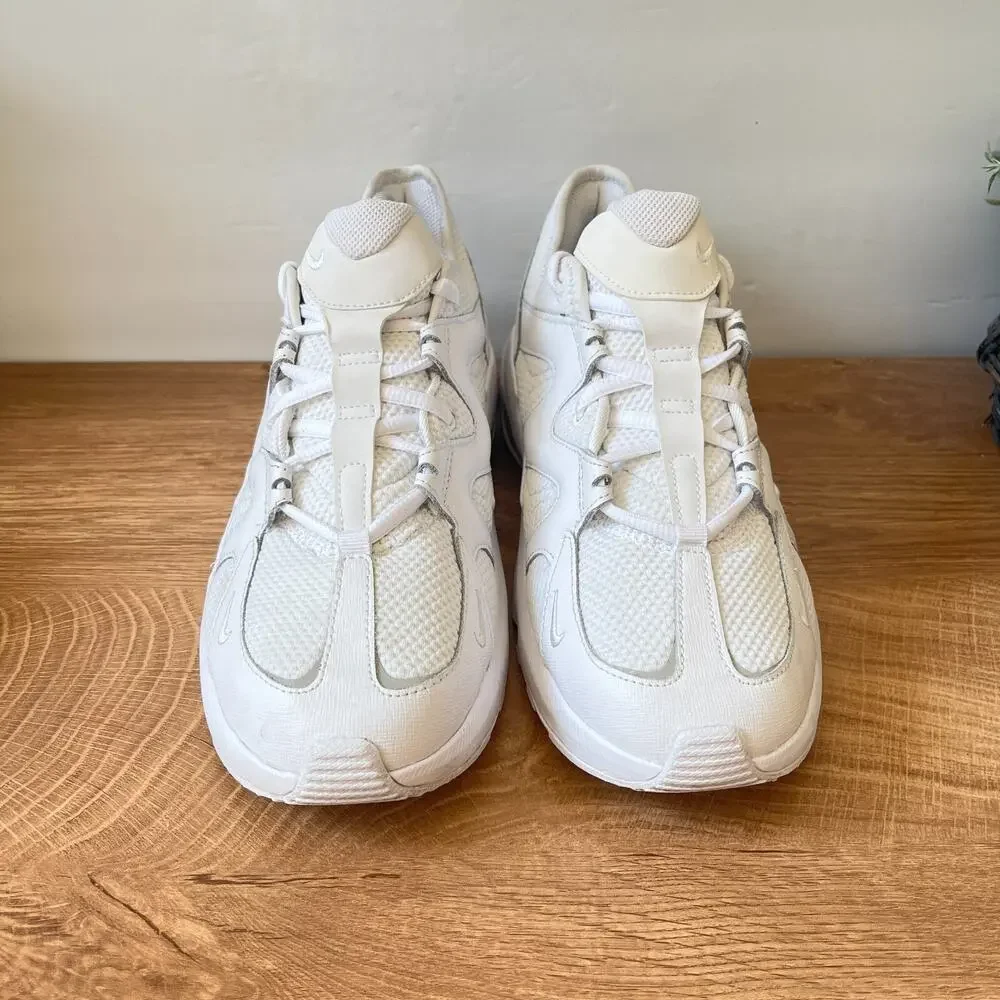 Nike Air Max Graviton Sneakers AT4404-100 White Women's Size US 11 Men's 9.5